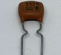 33NF 100V %10(0.033K100) 14x4x10 7mm Damla Tipi Polyester Kondansatör