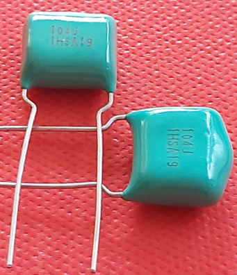 330NF 100V %10 ( 0,33 K 100V  TESTAŞ )  17X4X15mm Damla Tip Kondansatör