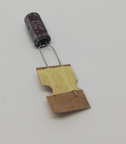 47uF 63V 105C   Ebat 6,3x11x5 Elektrolitik Kondansatör (10 Adet)