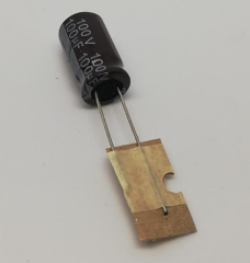 100uF 100V  105C EBAT 10X17x5 Elektrolitik Kondansatör