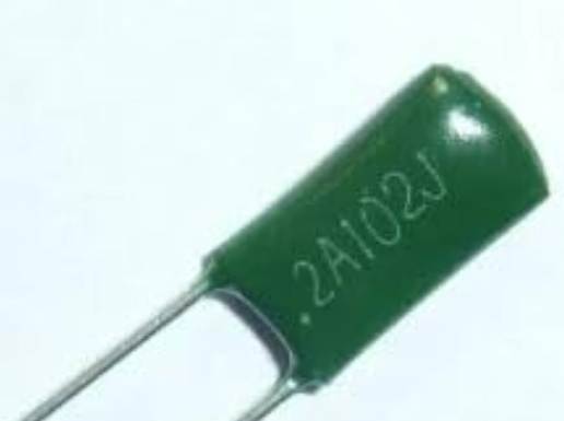 1NF 100V %5 ( 2A102J ) 5X3X5MM MYLAR FİLM POLYESTER KONDANSATÖR