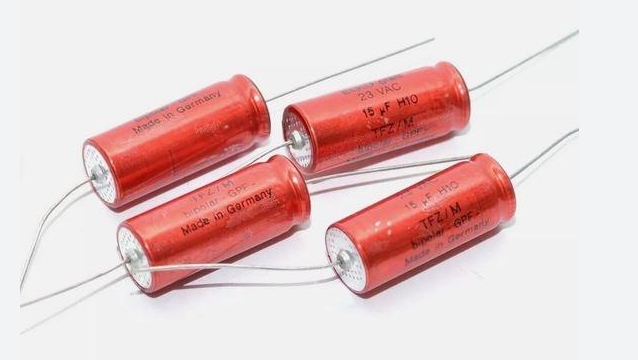 470nF 63V MKT2 %20 KONDANSATÖR AXIEL 24X7 mm